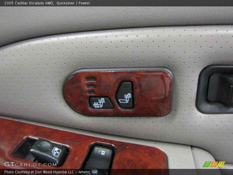 Quicksilver / Pewter 2005 Cadillac Escalade AWD