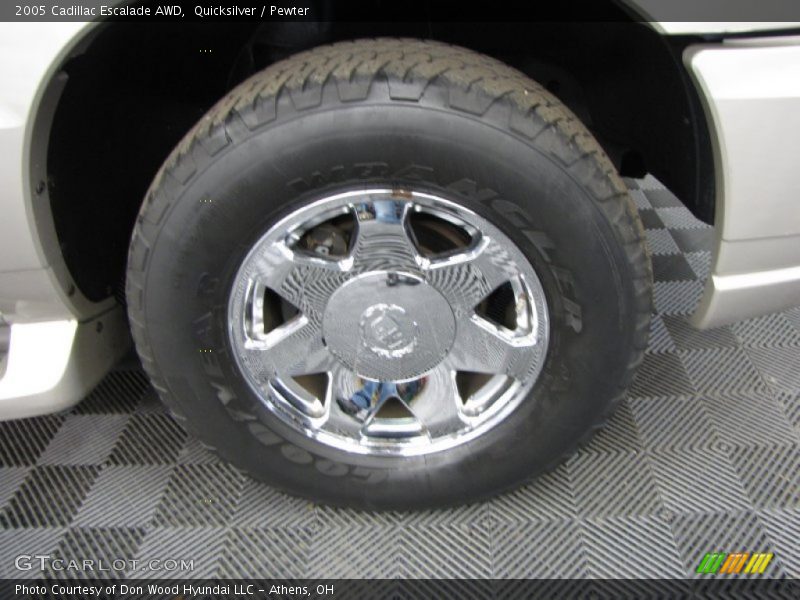 Quicksilver / Pewter 2005 Cadillac Escalade AWD