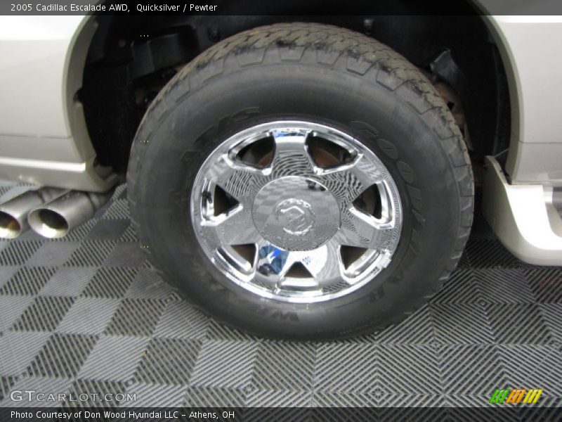 Quicksilver / Pewter 2005 Cadillac Escalade AWD