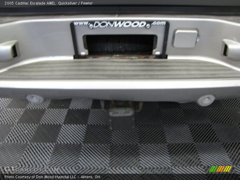 Quicksilver / Pewter 2005 Cadillac Escalade AWD