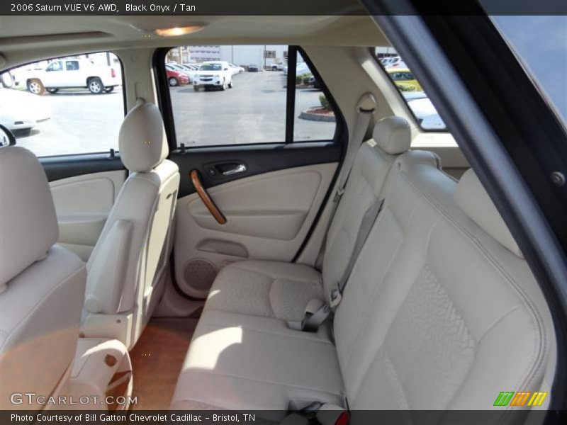 Black Onyx / Tan 2006 Saturn VUE V6 AWD