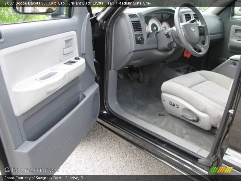 Brilliant Black Crystal Pearl / Medium Slate Gray 2007 Dodge Dakota SLT Club Cab