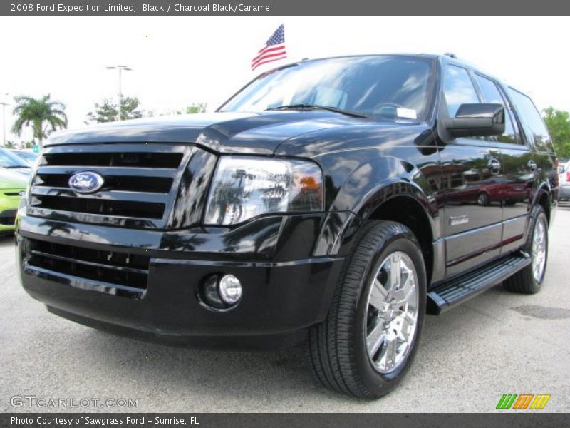 Front 3/4 View of 2008 Expedition Limited