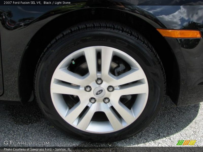Black / Light Stone 2007 Ford Fusion SEL V6