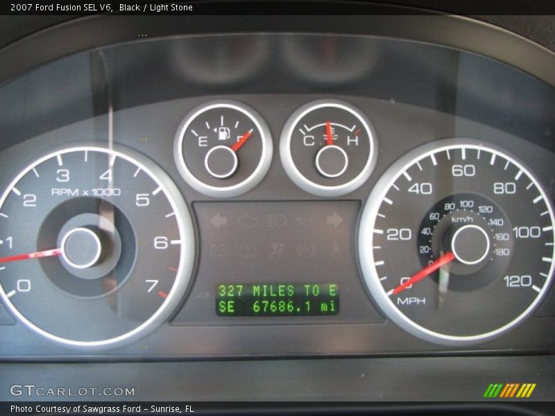 Black / Light Stone 2007 Ford Fusion SEL V6