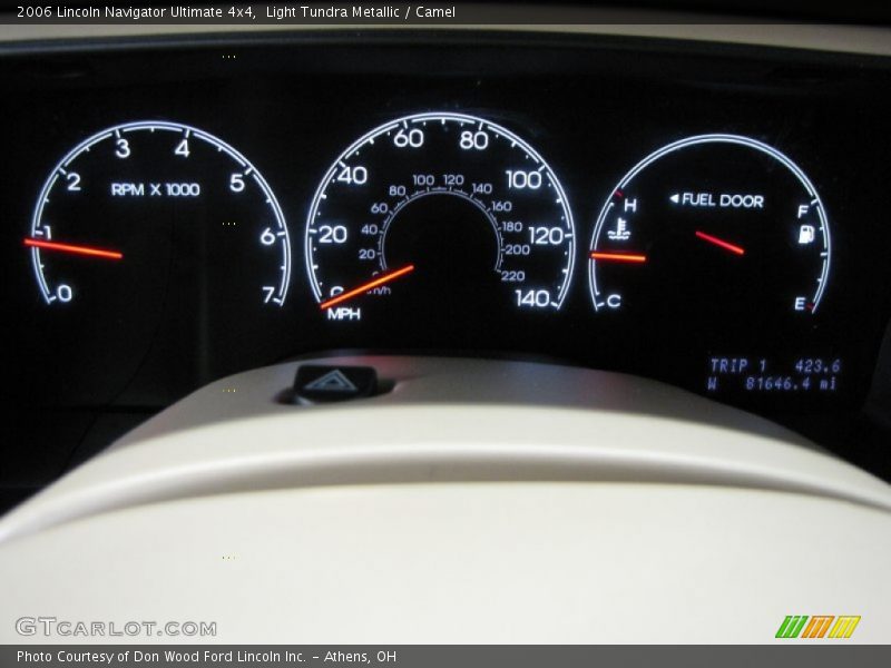 Light Tundra Metallic / Camel 2006 Lincoln Navigator Ultimate 4x4