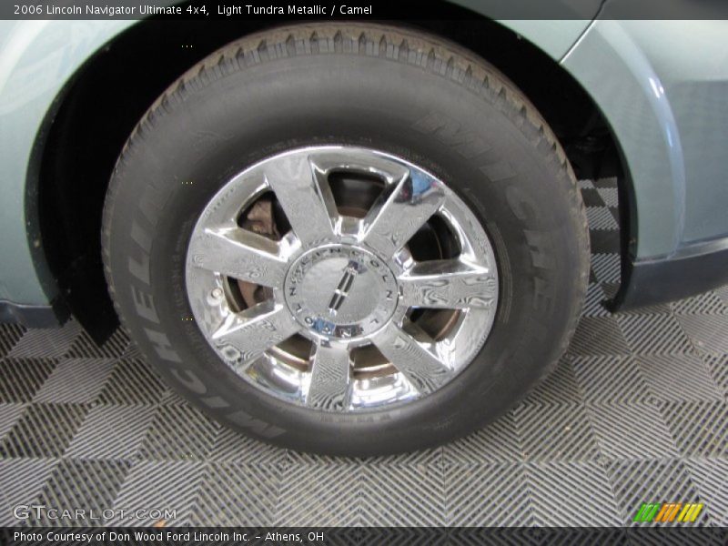 Light Tundra Metallic / Camel 2006 Lincoln Navigator Ultimate 4x4