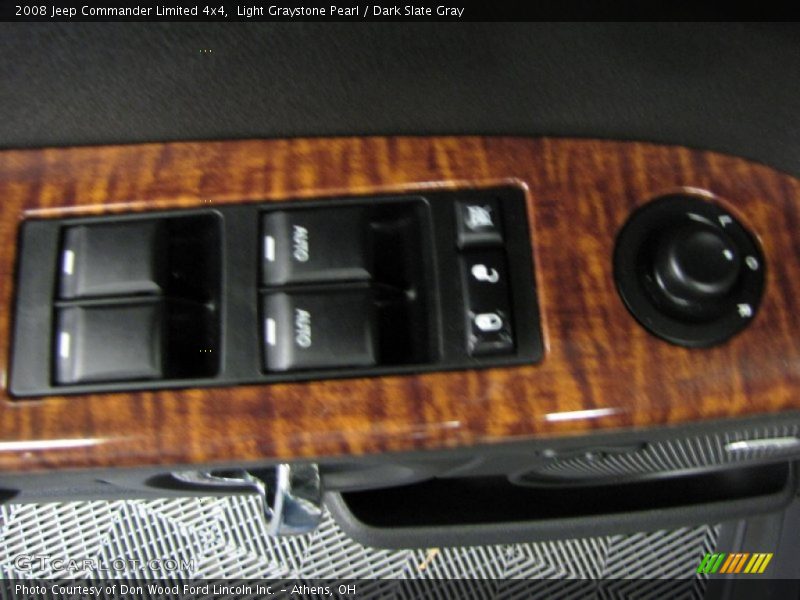 Light Graystone Pearl / Dark Slate Gray 2008 Jeep Commander Limited 4x4