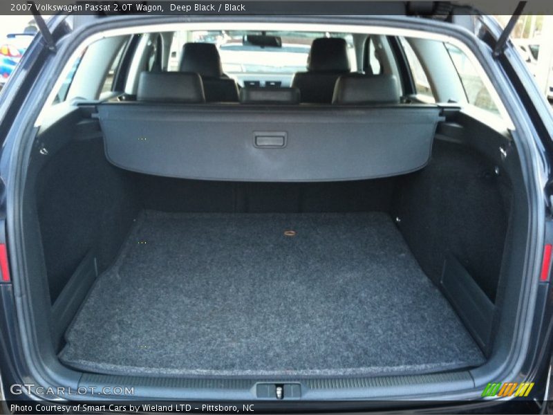 Deep Black / Black 2007 Volkswagen Passat 2.0T Wagon