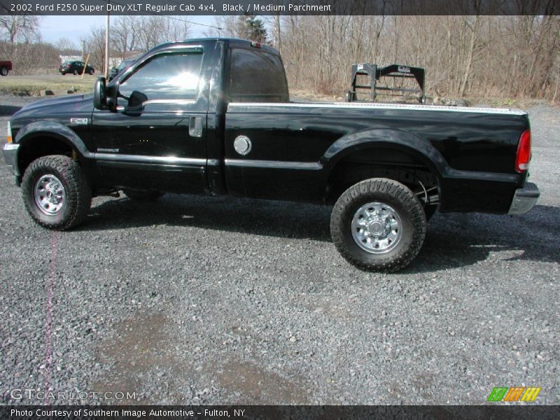 Black / Medium Parchment 2002 Ford F250 Super Duty XLT Regular Cab 4x4