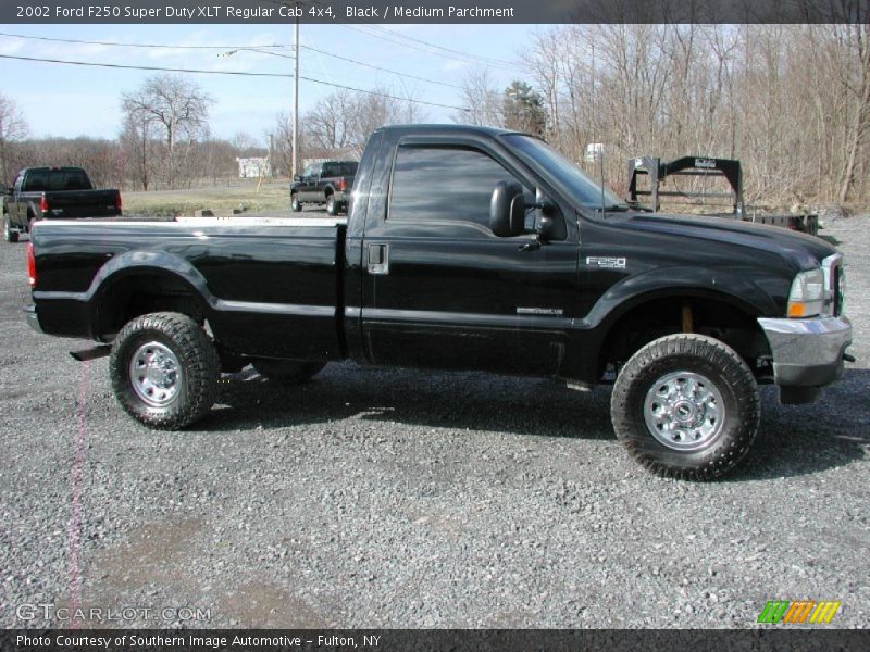 Black / Medium Parchment 2002 Ford F250 Super Duty XLT Regular Cab 4x4