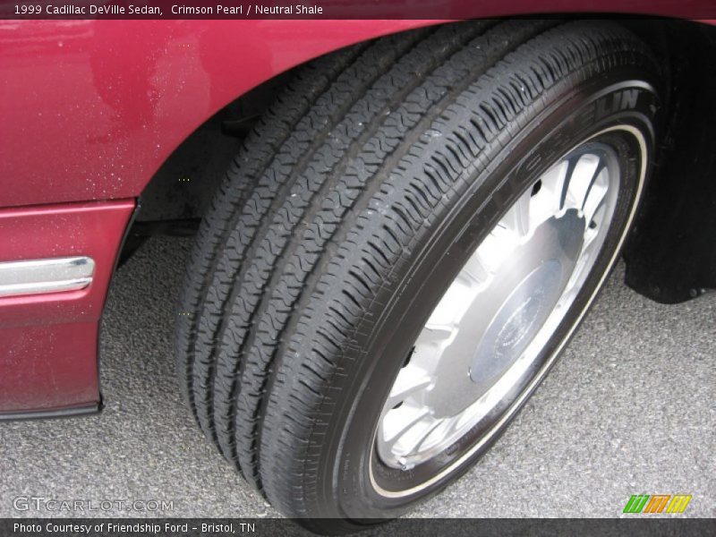 Crimson Pearl / Neutral Shale 1999 Cadillac DeVille Sedan