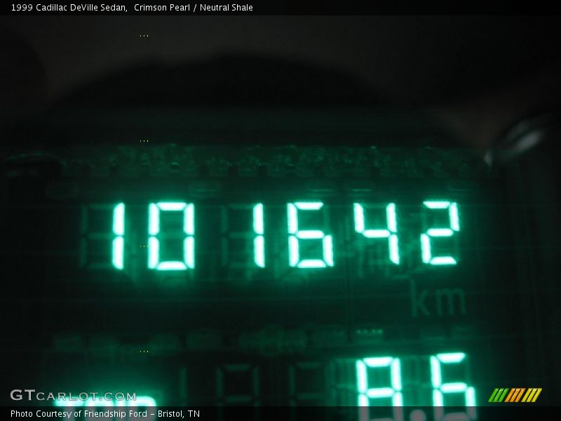 Crimson Pearl / Neutral Shale 1999 Cadillac DeVille Sedan