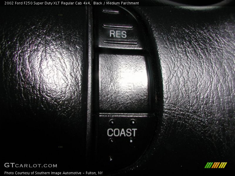 Black / Medium Parchment 2002 Ford F250 Super Duty XLT Regular Cab 4x4