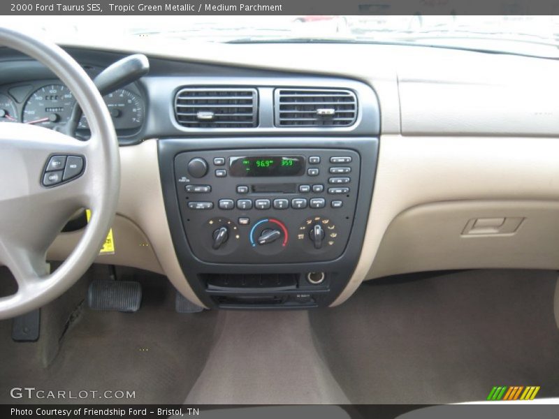 Tropic Green Metallic / Medium Parchment 2000 Ford Taurus SES