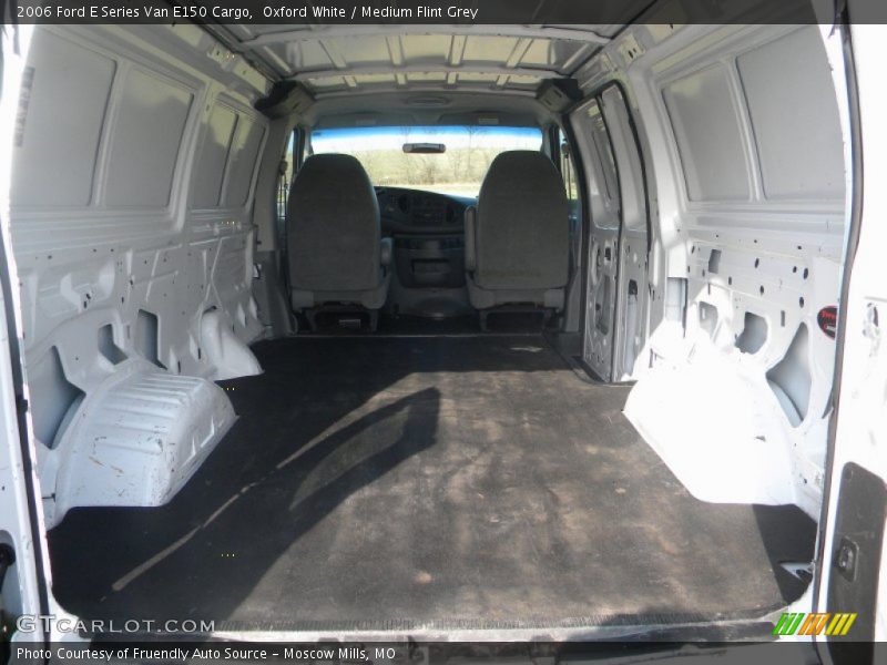 Oxford White / Medium Flint Grey 2006 Ford E Series Van E150 Cargo