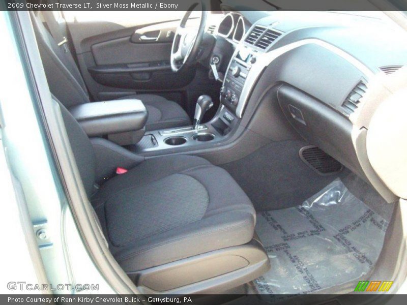Silver Moss Metallic / Ebony 2009 Chevrolet Traverse LT