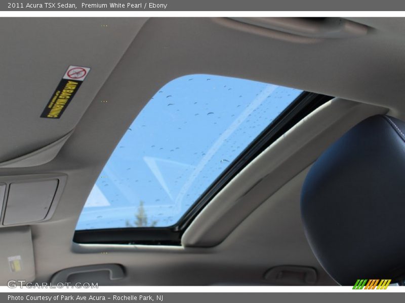 Premium White Pearl / Ebony 2011 Acura TSX Sedan