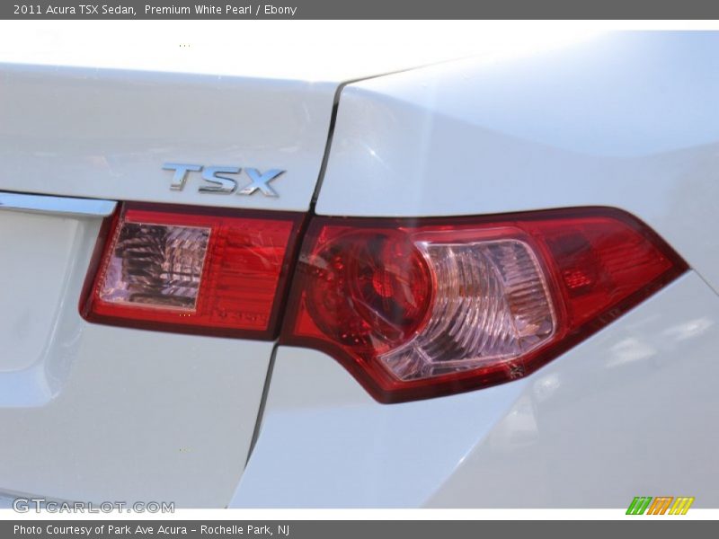 Premium White Pearl / Ebony 2011 Acura TSX Sedan