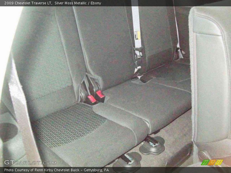 Silver Moss Metallic / Ebony 2009 Chevrolet Traverse LT