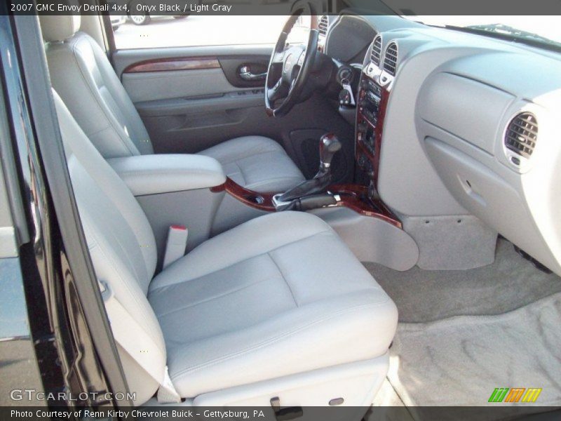 Onyx Black / Light Gray 2007 GMC Envoy Denali 4x4
