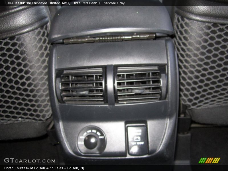 Ultra Red Pearl / Charcoal Gray 2004 Mitsubishi Endeavor Limited AWD