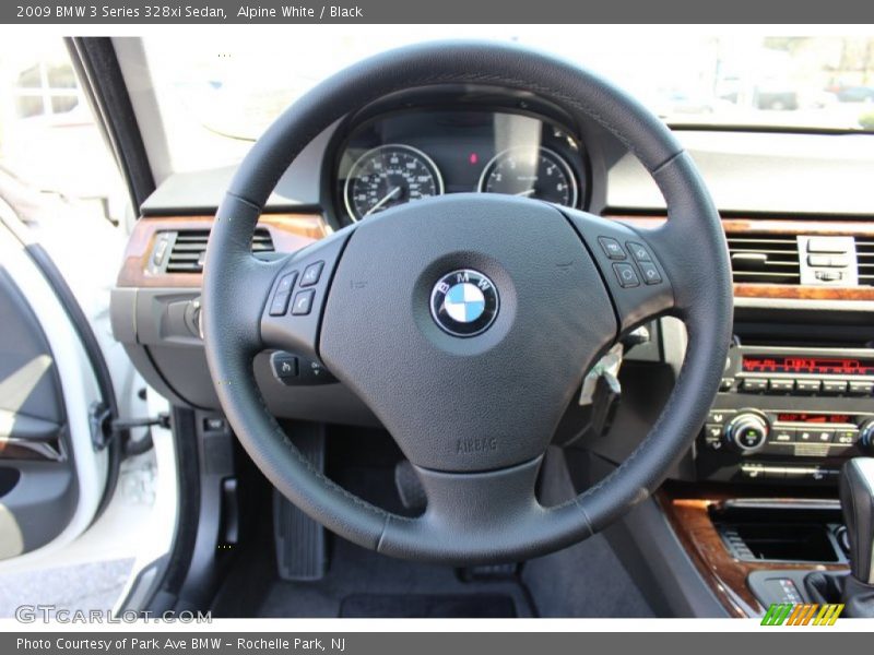 Alpine White / Black 2009 BMW 3 Series 328xi Sedan