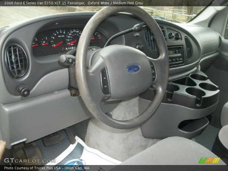 Oxford White / Medium Flint Grey 2006 Ford E Series Van E350 XLT 15 Passenger