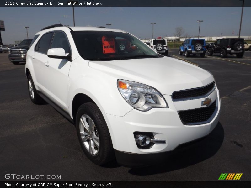 Front 3/4 View of 2012 Equinox LT