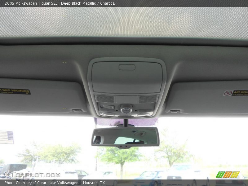 Deep Black Metallic / Charcoal 2009 Volkswagen Tiguan SEL