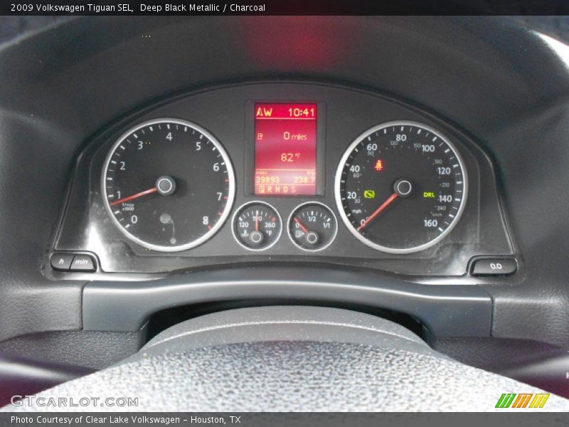 Deep Black Metallic / Charcoal 2009 Volkswagen Tiguan SEL