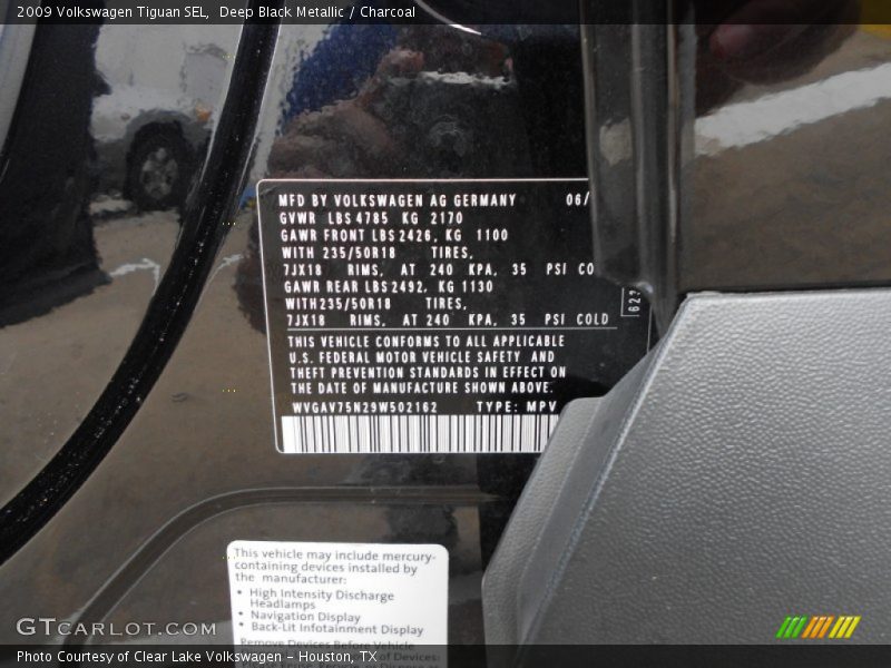Deep Black Metallic / Charcoal 2009 Volkswagen Tiguan SEL