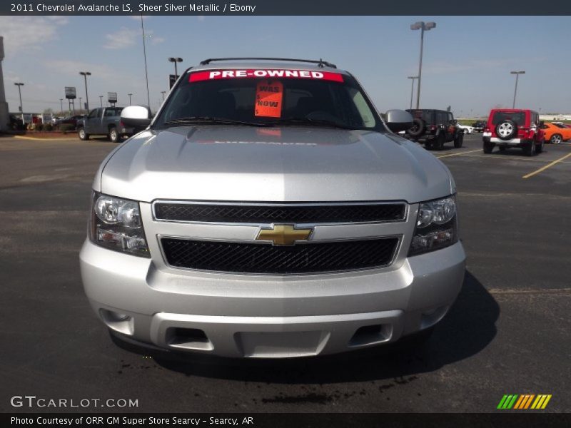 Sheer Silver Metallic / Ebony 2011 Chevrolet Avalanche LS