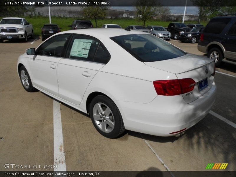 Candy White / Titan Black 2012 Volkswagen Jetta TDI Sedan