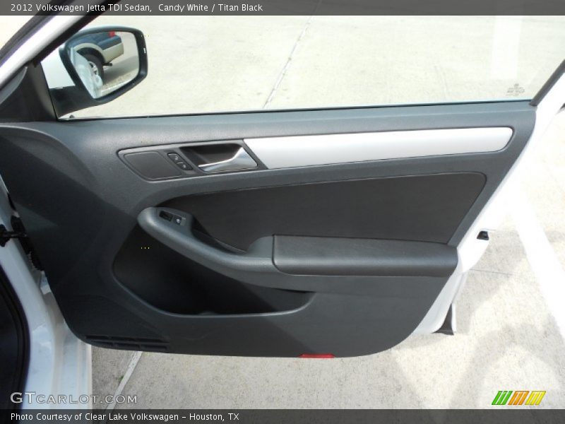 Candy White / Titan Black 2012 Volkswagen Jetta TDI Sedan