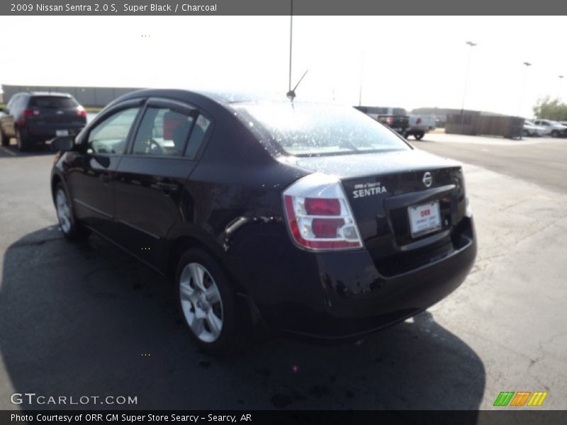 Super Black / Charcoal 2009 Nissan Sentra 2.0 S