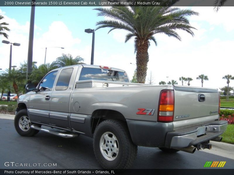 Light Pewter Metallic / Medium Gray 2000 Chevrolet Silverado 1500 LS Extended Cab 4x4