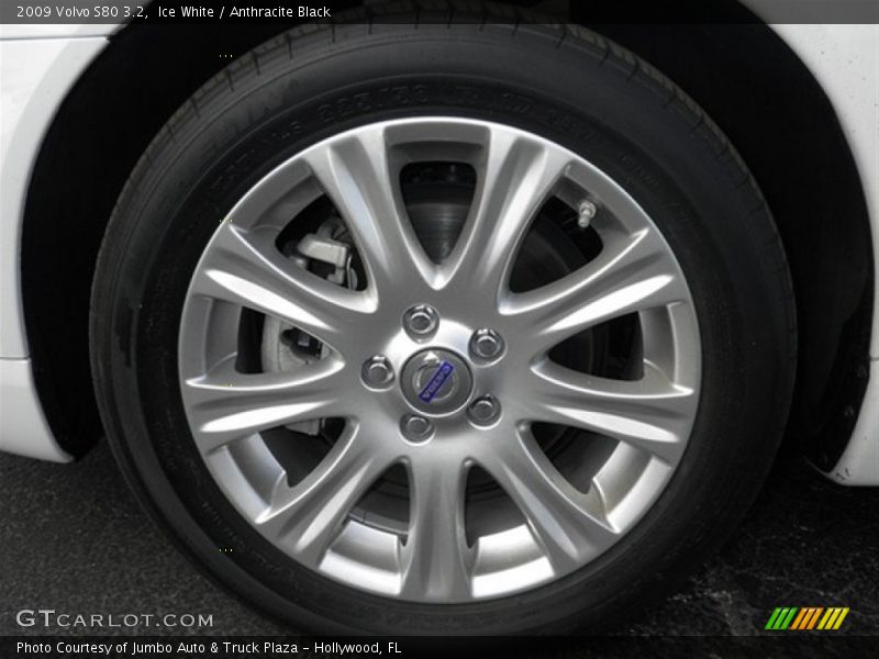 Ice White / Anthracite Black 2009 Volvo S80 3.2