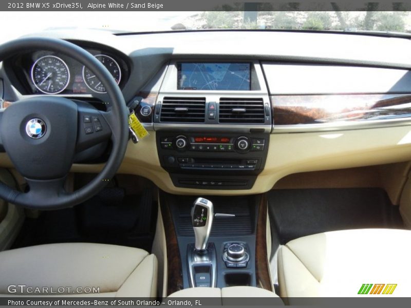 Alpine White / Sand Beige 2012 BMW X5 xDrive35i