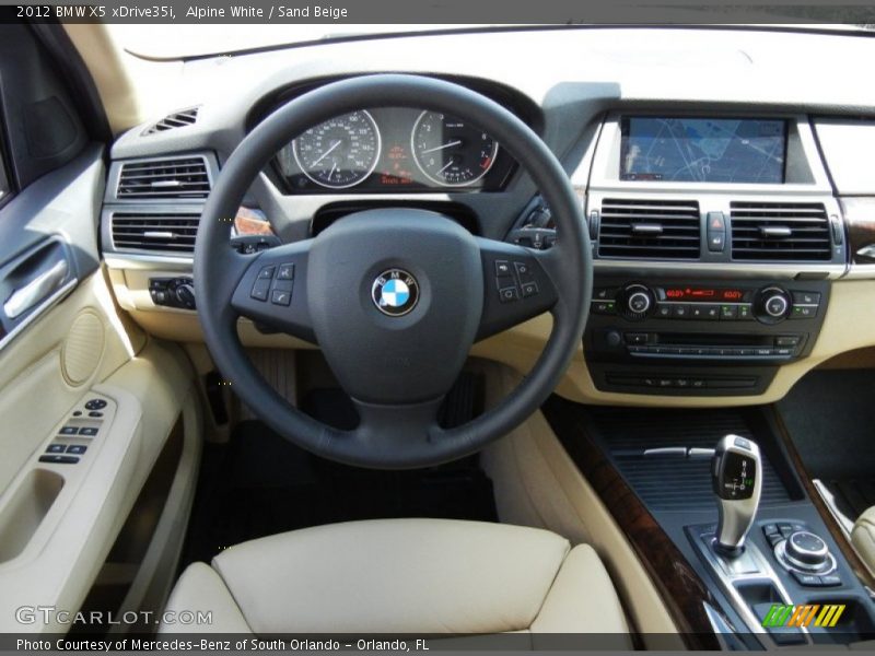 Alpine White / Sand Beige 2012 BMW X5 xDrive35i