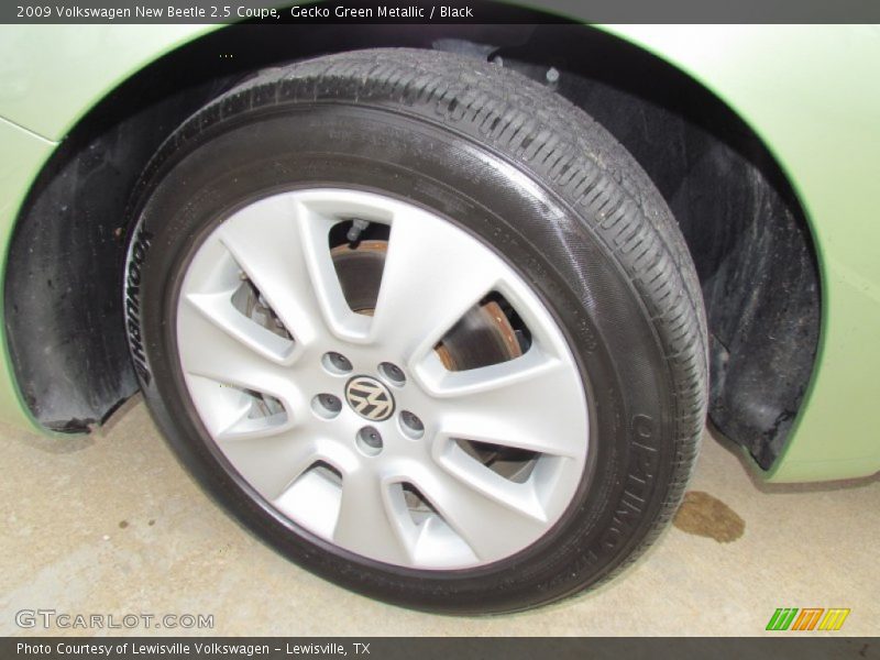Gecko Green Metallic / Black 2009 Volkswagen New Beetle 2.5 Coupe