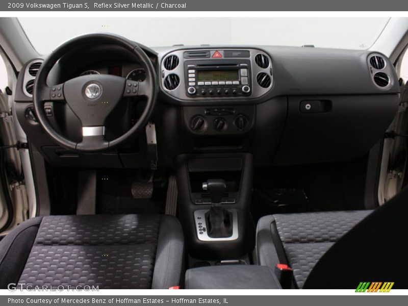 Reflex Silver Metallic / Charcoal 2009 Volkswagen Tiguan S