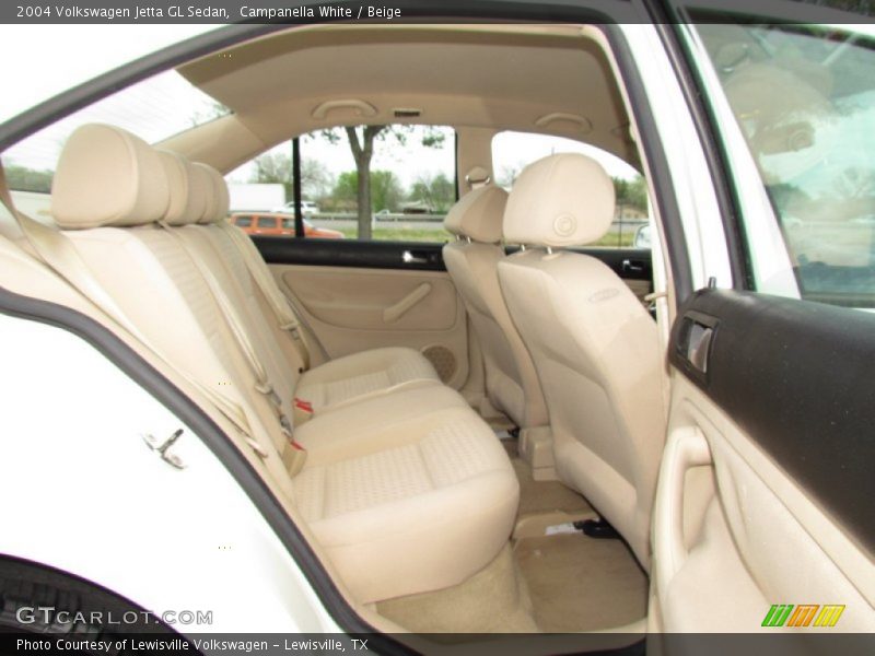 Campanella White / Beige 2004 Volkswagen Jetta GL Sedan