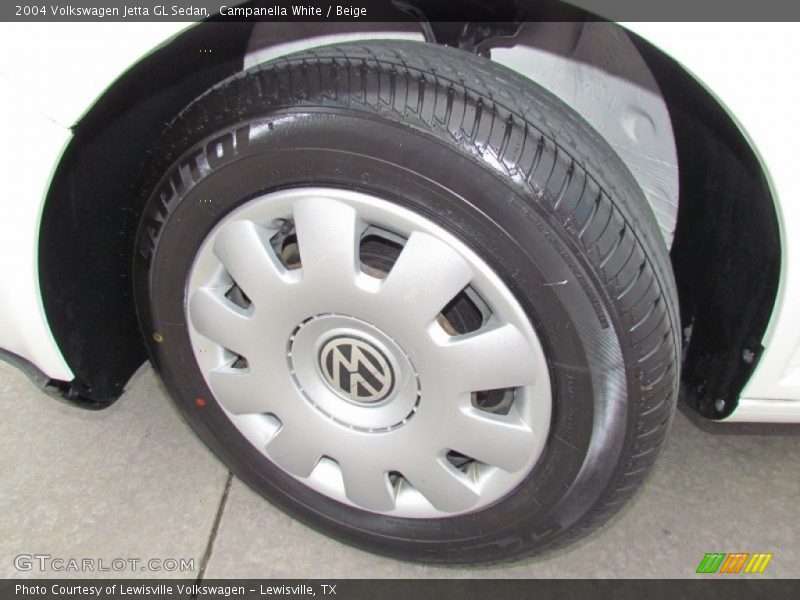 Campanella White / Beige 2004 Volkswagen Jetta GL Sedan
