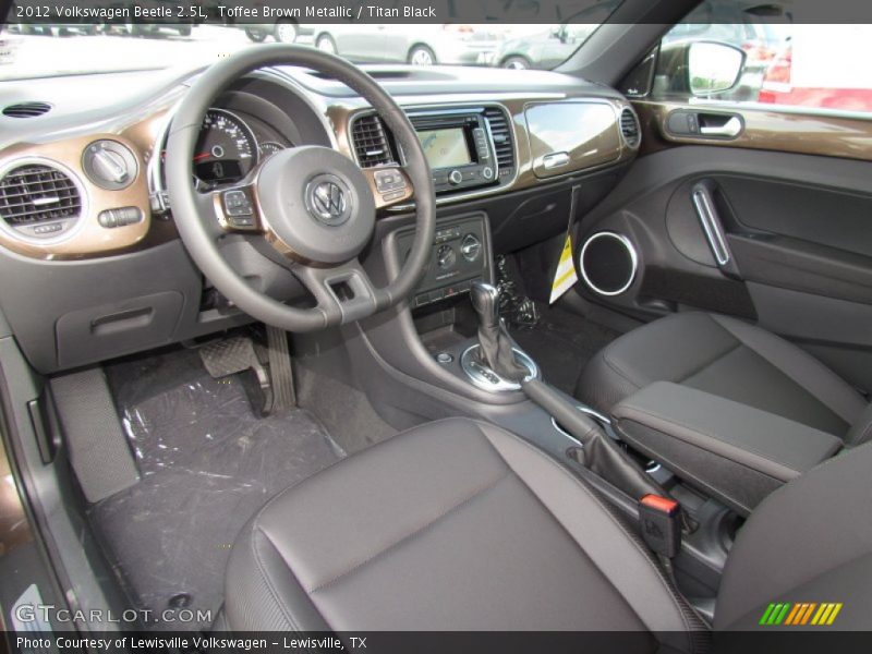 Titan Black Interior - 2012 Beetle 2.5L 