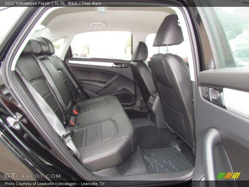 Black / Titan Black 2012 Volkswagen Passat 2.5L SE