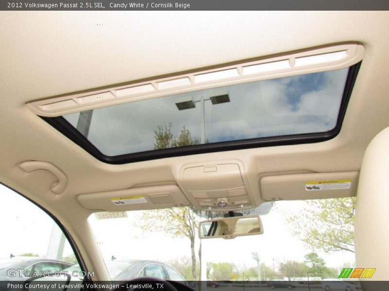 Candy White / Cornsilk Beige 2012 Volkswagen Passat 2.5L SEL