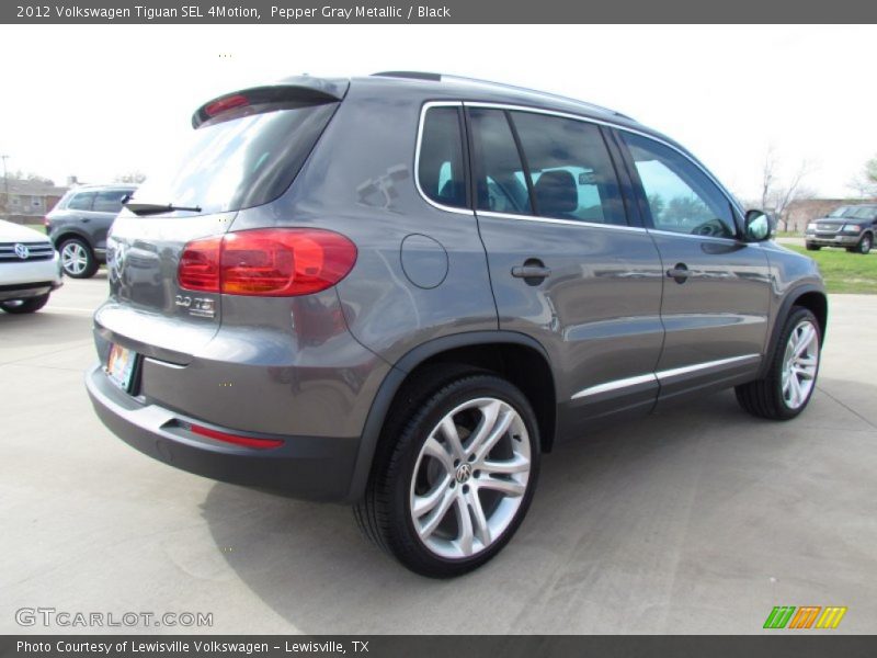 Pepper Gray Metallic / Black 2012 Volkswagen Tiguan SEL 4Motion