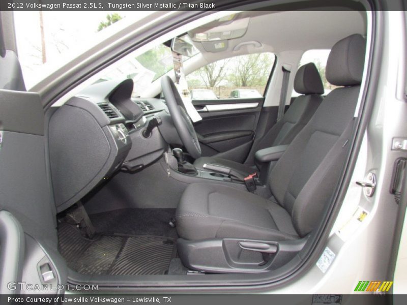 Tungsten Silver Metallic / Titan Black 2012 Volkswagen Passat 2.5L S