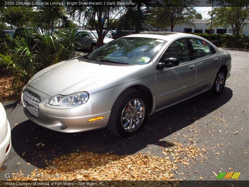 Bright Silver Metallic / Dark Slate Gray 2002 Chrysler Concorde Limited